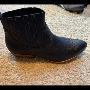 Kork Ease “Prairie” Booties - NEW